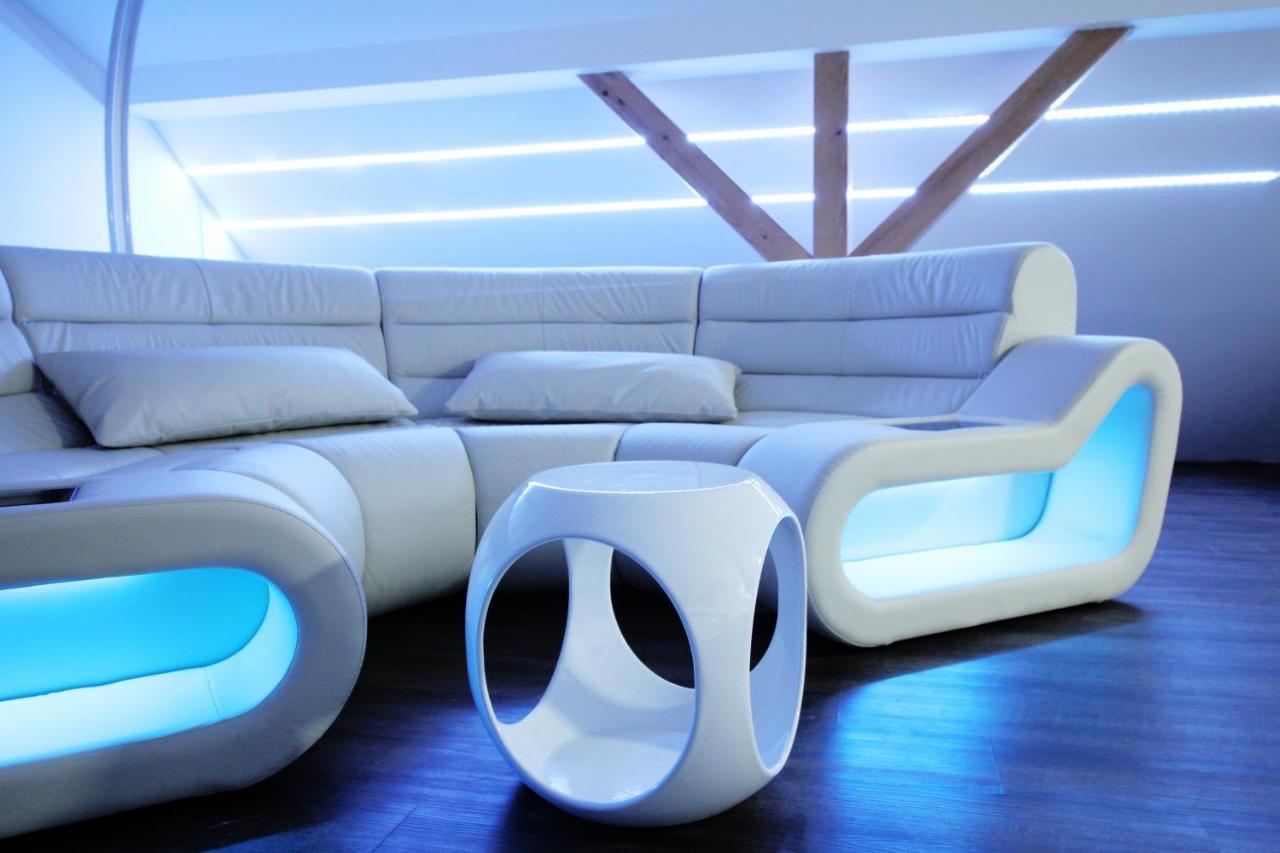 Secret Hideaways Space Loft Wohndesign Auf 2 Etagen L 450M Bis Uni Duisburg Zewnętrze zdjęcie